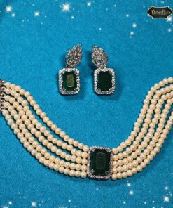 Classic Pearl Beaded Layered Choker Necklace Set with Pendant showcasing lustrous multi-strand pearls and a decorative pendant. /