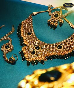 Royal Heritage Kundan Bridal Set with Emerald Droplets